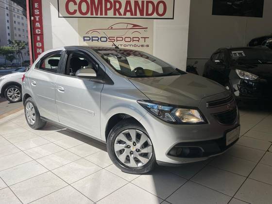 CHEVROLET ONIX 1.4 MPFI LT 8V FLEX 4P MANUAL
